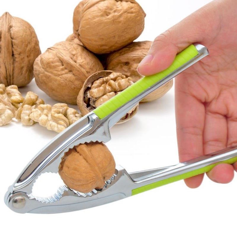 Multifunctional Nut Clip Peeling